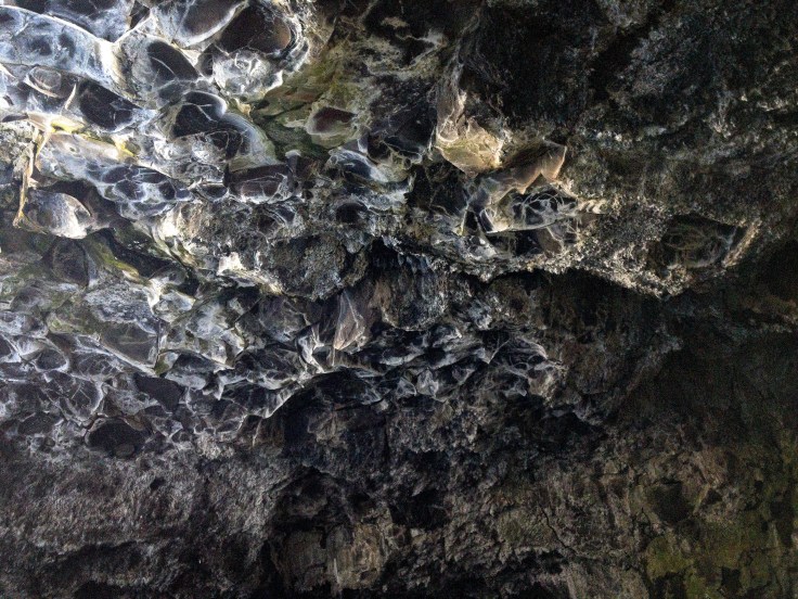 Cave-Ceiling